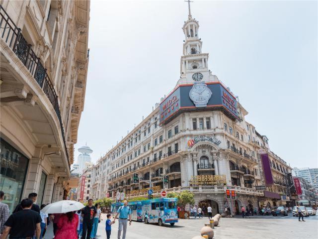 Jinjiang Inn Nanjing Road Pedestrian Streeteast Asia Hotel Shanghai Exterior photo